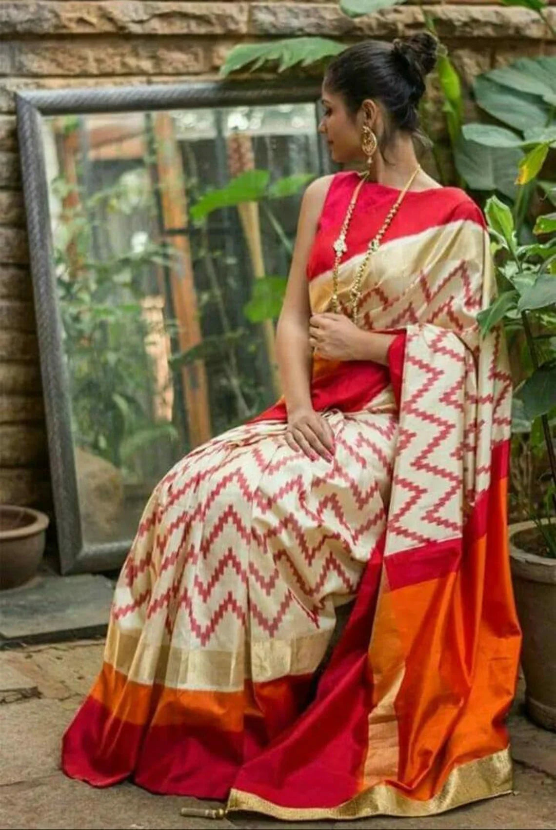  Pochampally Ikat Silk Saree